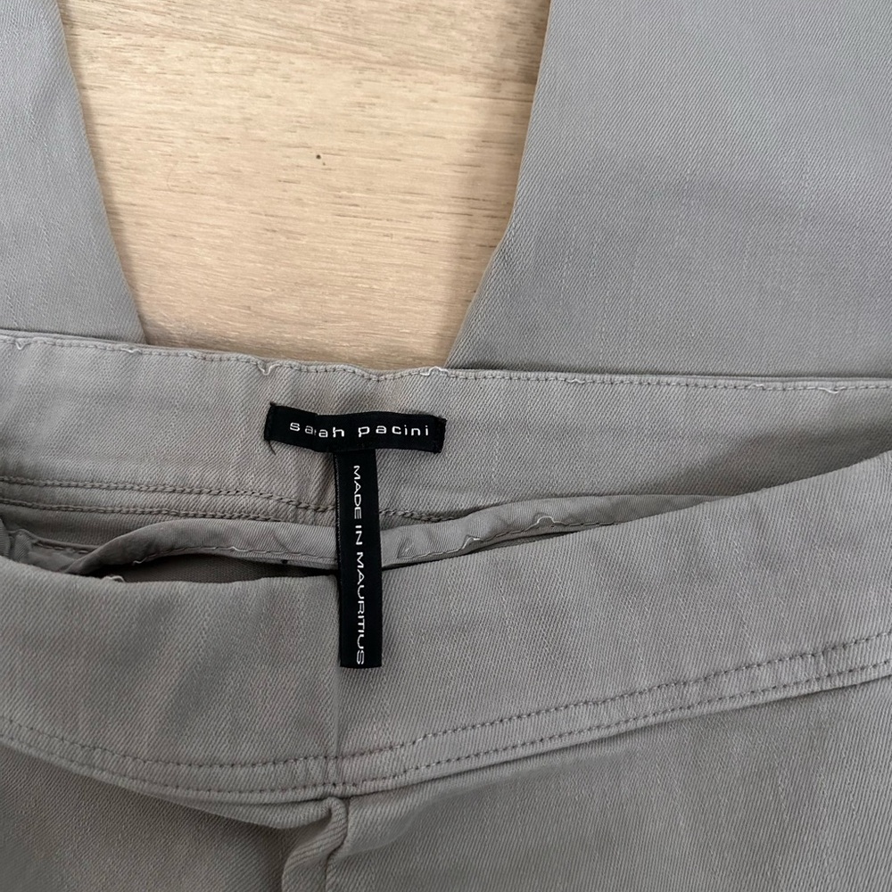 Gray Women Capris Pants Sarah Pacini Size 1